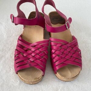 Women's Pink Leather Sandals Swedish Troentorp Mary Jane pink size 38 7.5-8